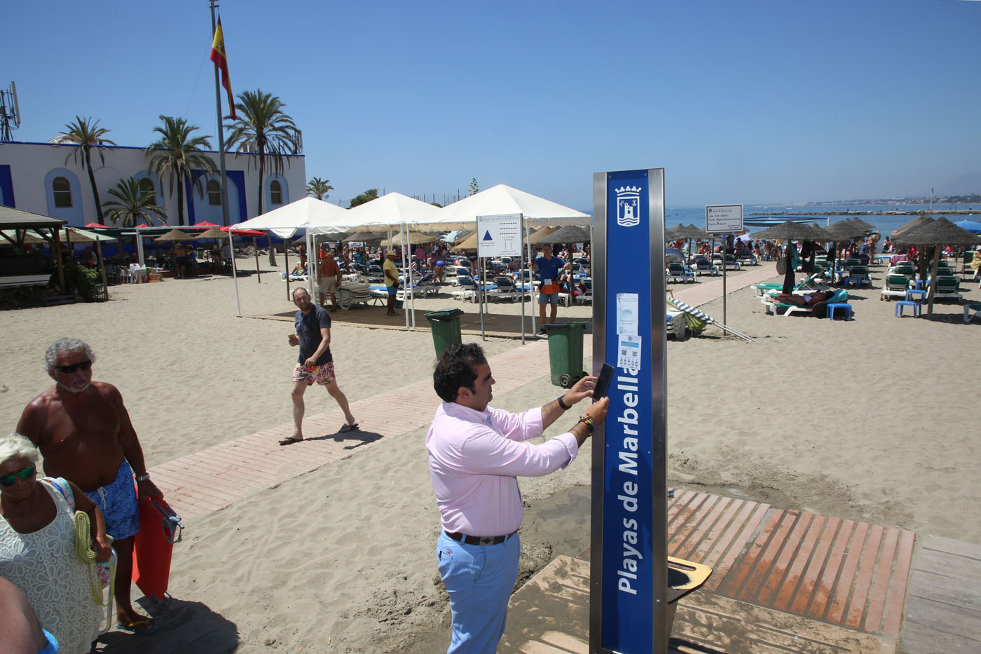 El Ayuntamiento pone a disposición de los usuarios una aplicación móvil para notificar incidencias en los equipamientos de playas y acortar los tiempos de respuesta